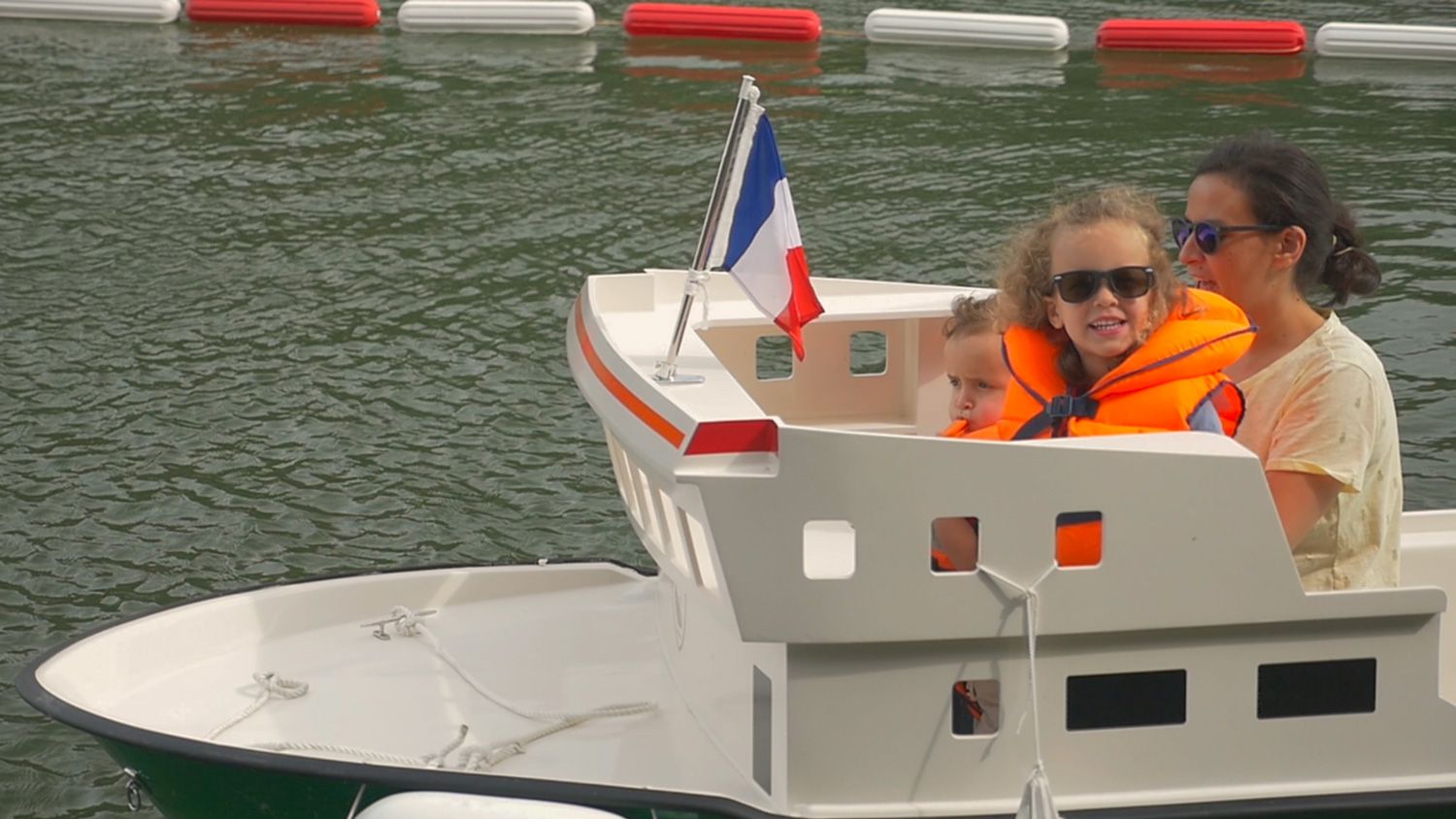 chateau-chantilly-mini-bateau-enfants.jpg