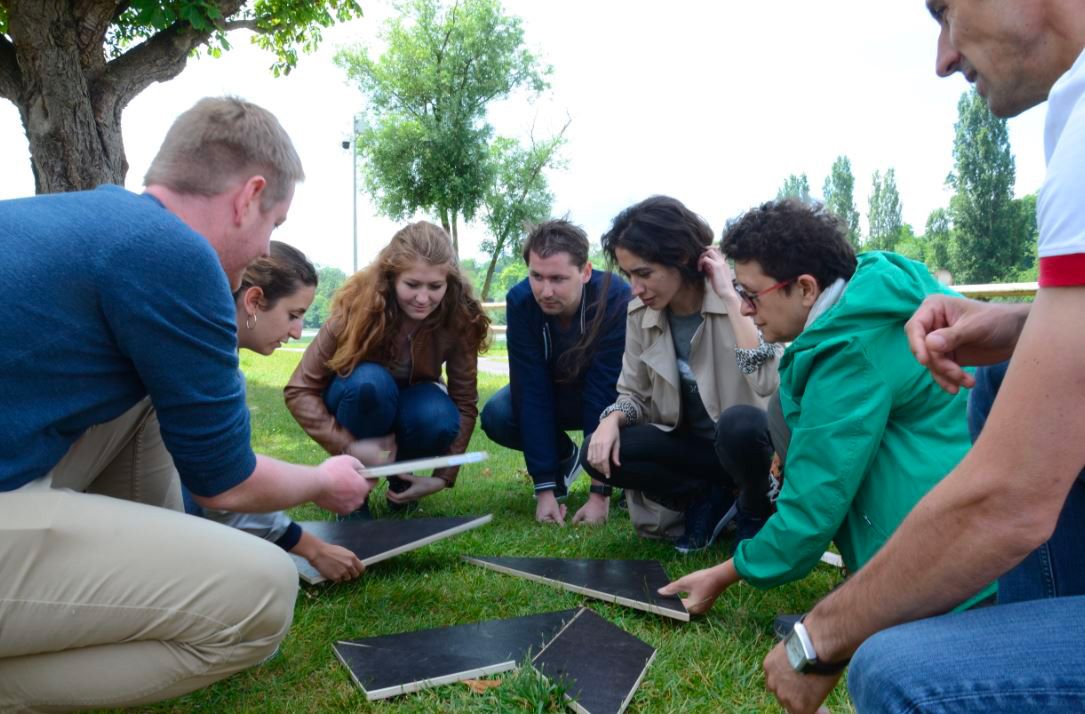 journee-team-building-olympiades-challenge-casse-tete-chinois.jpg