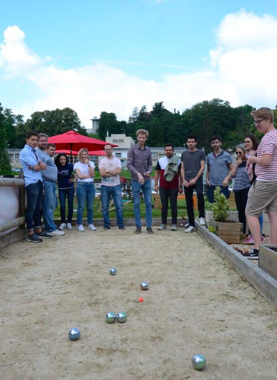 journee-team-building-olympiades-concours-petanque.jpg